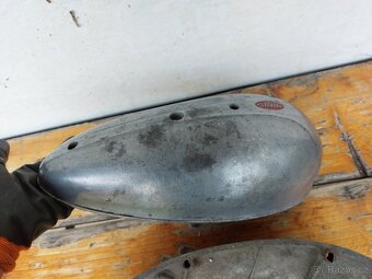 Vika motoru Jawa 350 typ kyvacka panelka sportka - 6