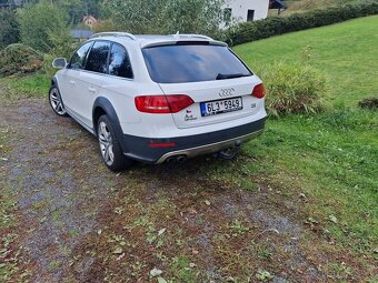 Nepřehlédnutelná Audi A4 Allroad 2.TDI 125kw - 6