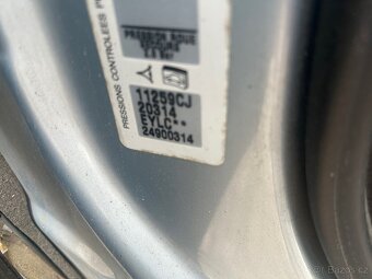 Peugeot 407 1,8 16V 92KW 6FY sedan prodám díly - 6