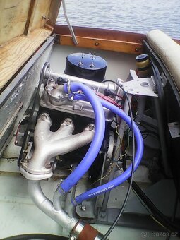 Prodám motorový člun - 6