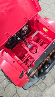Prodam detske elektricke auticko JEEP - 6