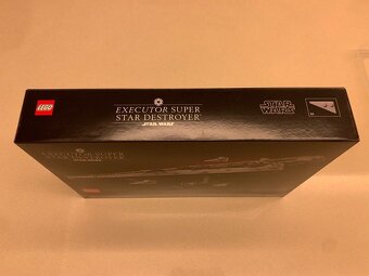 LEGO Star Wars Executor Super Star Destroyer 75356 - 6