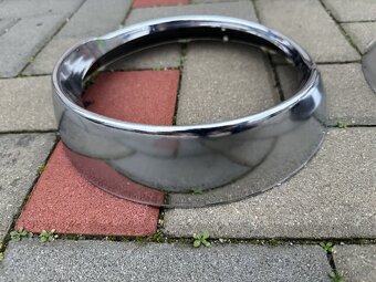 Volha Gaz 21,nové chromy předních světlometů - 6