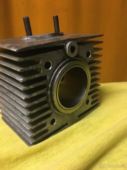 Válec po výbrusu babetta 207 - 6