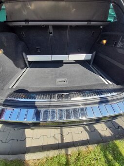 Volkswagen Touareg 4.2TDI V8 250kw - 6