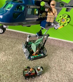Lego City 60044, 75928 - 6