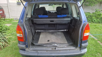 Opel Zafira 1.8 16V - 6