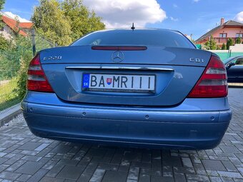 predám Mercedes E220cdi 110kW r.v. 2005 - top stav - 6