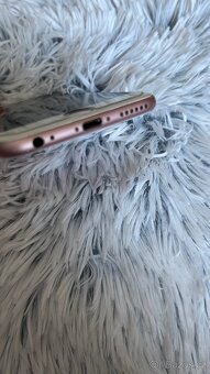 iPhone 6S - 6