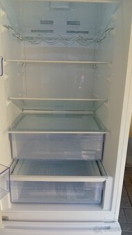 Lednice Beko top stav - 6