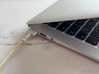 MacBook Air 2017 i5 - 6