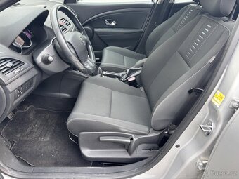 Renault Mégane 1.6 16V , 74 kW benzín, 2009 - 6