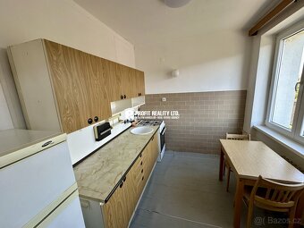 Prodej bytu 1+1, Beroun, ev.č. 100933 - 6