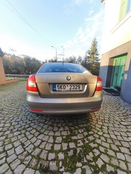 ŠKODA OCTAVIA 2 FACELIFT ELEGANCE najeto 171000km - 6