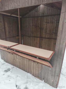 Dřevěný stánek - 6