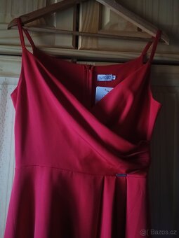 Červené dlouhé šaty Numoco velikost 38 - 6