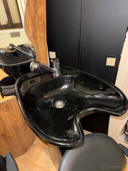 Kadeřnické vybavení - 6