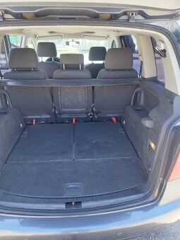 VW TOURAN - 6