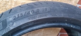 19" letních pneu Michelin Primacy 235/55 R19 96W XL - 6