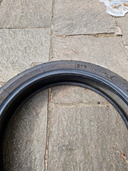 Pneu Michelin 190/55 ZR 17 + 120/70 ZR17 - 6