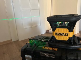 Rotační laser dewalt DCE079DG - 6