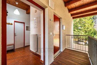 Prodej velice prostorného OV bytu 2+kk, 68 m2, s balkonem a  - 6