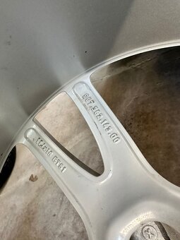 Prodám Porsche kola 5x130 11Jx18 ET51 + 8Jx18 ET 57 - 6