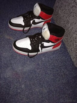 Pánské boty Nike Air jordan 1MID VEL 44, číslo 9. - 6