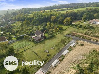Stavební pozemek se stavebním povolením, 514 m², Opatovice u - 6