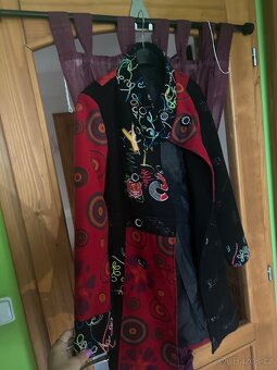 Kabát barevný 3/4 nápaditý ve stylu patchwork vel. - 6