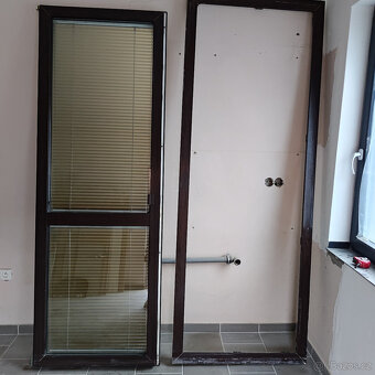 Plastové dveře 240 x 90 - 6