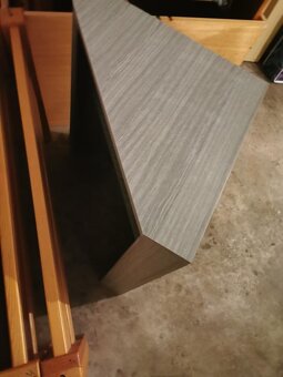 Kancelářský nábytek - 6