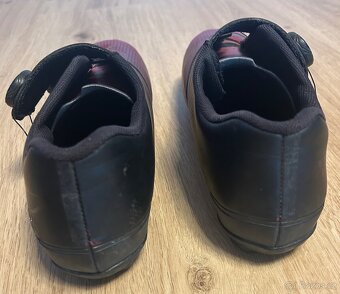 MTB tretry Shimano - 6