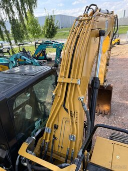 CAT 320 GC - 6