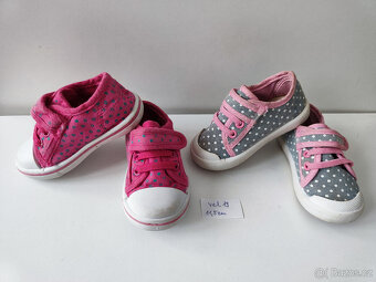 Holčičí botičky - vel. 19 - 6