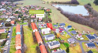 Prodej pozemku 1 040 m v Bohutíně klidná lokalita u rybníka - 6