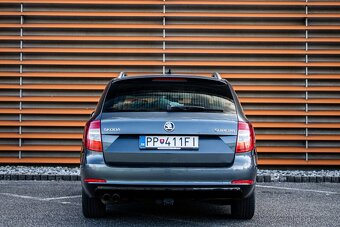 Škoda Superb Combi 2.0 TDI CR Elegance DSG - 6