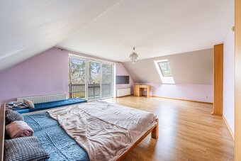 Prodej nadstandartního domu 342 m2 , s pozemkem 1534 m2, Sru - 6