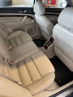 Škoda Superb 1.9 tdi 96kw - 6