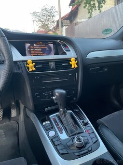 Audi A4 S-line 2011. 2.0 TDI - 6