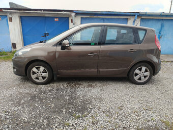 Renault Scenic 1.6 16v - 6