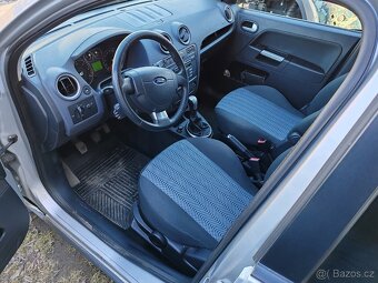 Ford Fusion - 6
