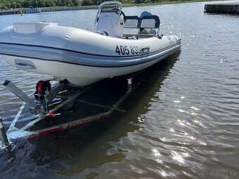 Prodám Highfield + Honda 20HP + vozík + bimini - 6