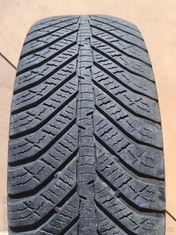 Sada originál alu kol na Ford Mondeo - 215/45 R17 - 6-7 mm - 6