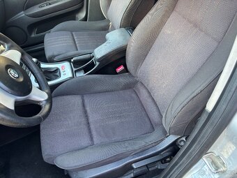 Predám alfa romeo 159 1,9jtd 110kw - 6