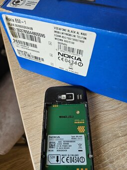 Nokia E52 krabicovka - 6