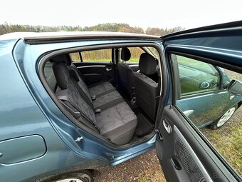 Prodám Dacia Sandero 1.6 MPI - 6