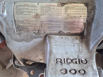 Závitořez Ridgid 300 - 6