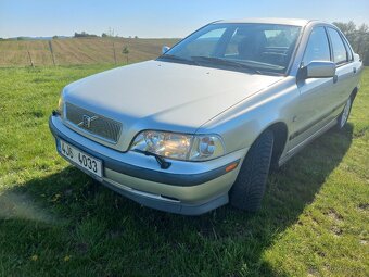 Volvo S40 1.8, benzin - 6