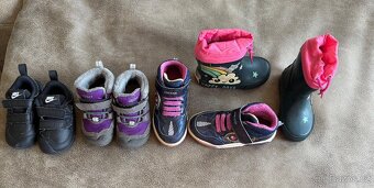 Prodám boty vel. 19-26, Geox, scheckers, Nike... - 6